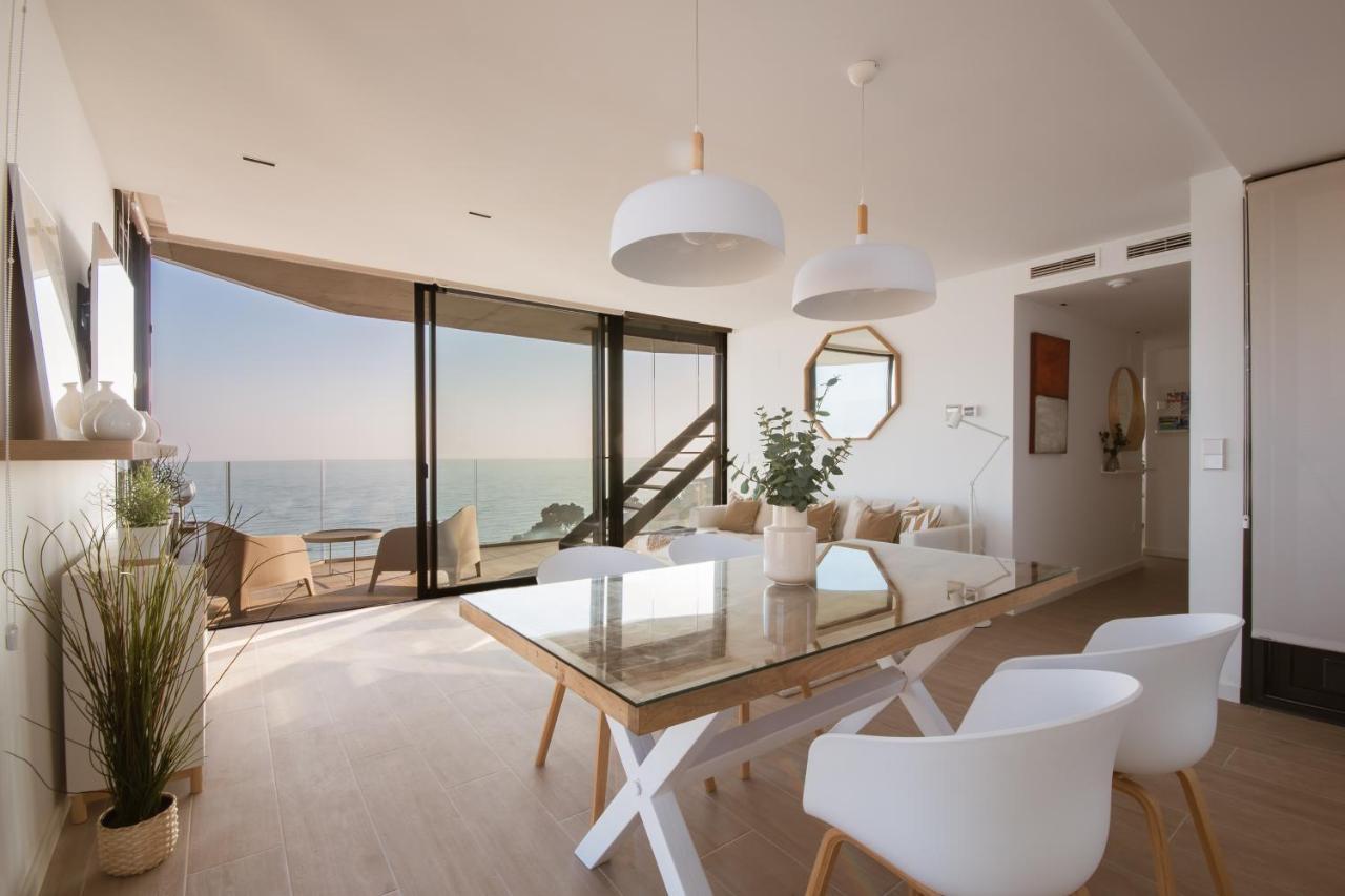 Modern Sea Front Jacuzzi Blue Sky Apartment Alicante Bagian luar foto